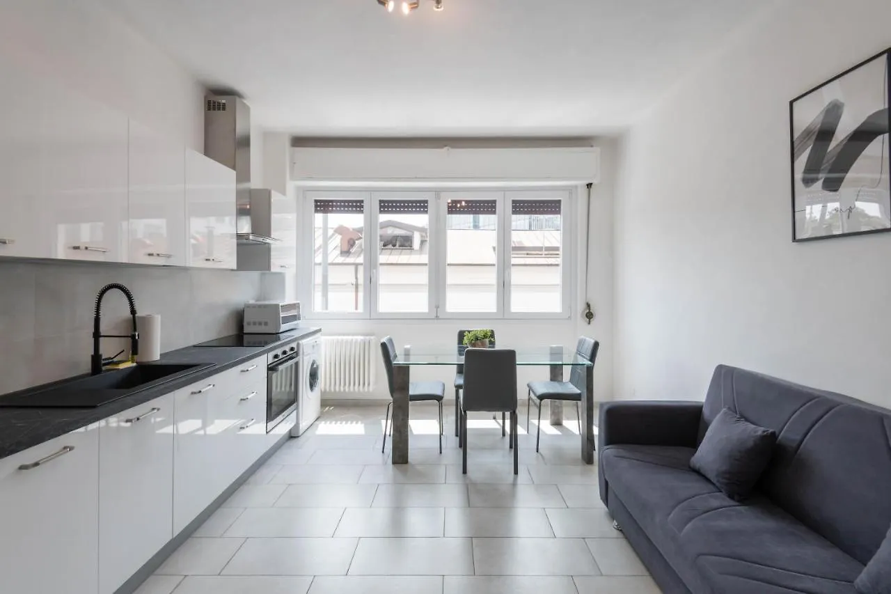 Relstay - Gae Aulenti - 1Br Milano